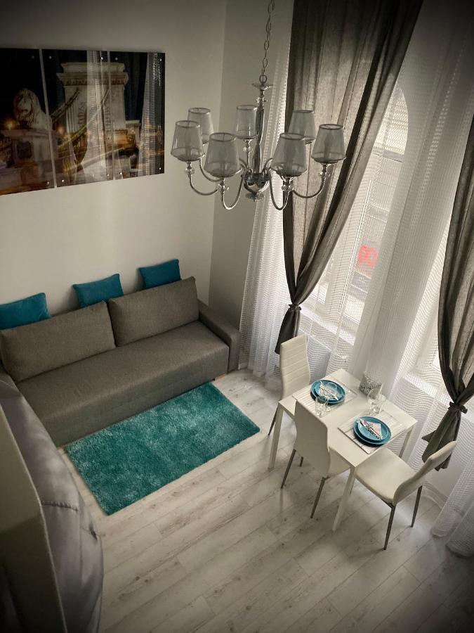 3 Comfortable And Cosy Apartments In Heart Of Budapest Near Basilica, Budapest